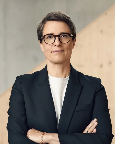 Porträt von Dr. Sandra Wolf